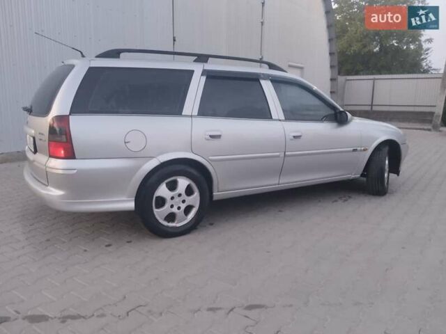 Серый Опель Вектра, объемом двигателя 2.02 л и пробегом 370 тыс. км за 2750 $, фото 1 на Automoto.ua