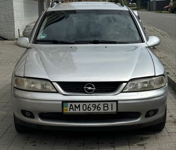 Сірий Опель Вектра, об'ємом двигуна 2.2 л та пробігом 285 тис. км за 2300 $, фото 1 на Automoto.ua
