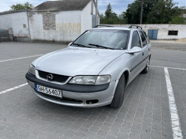 Сірий Опель Вектра, об'ємом двигуна 2 л та пробігом 300 тис. км за 1400 $, фото 2 на Automoto.ua