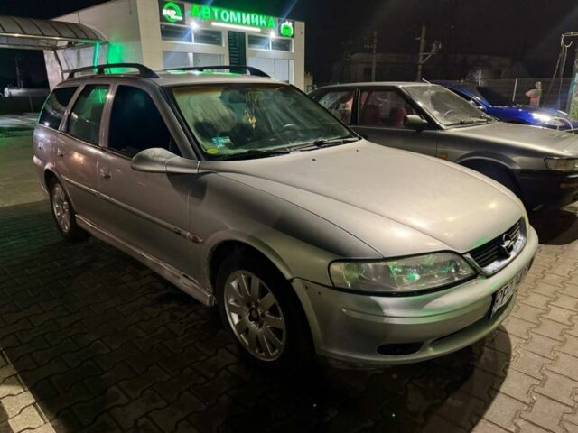 Сірий Опель Вектра, об'ємом двигуна 0 л та пробігом 200 тис. км за 1000 $, фото 2 на Automoto.ua