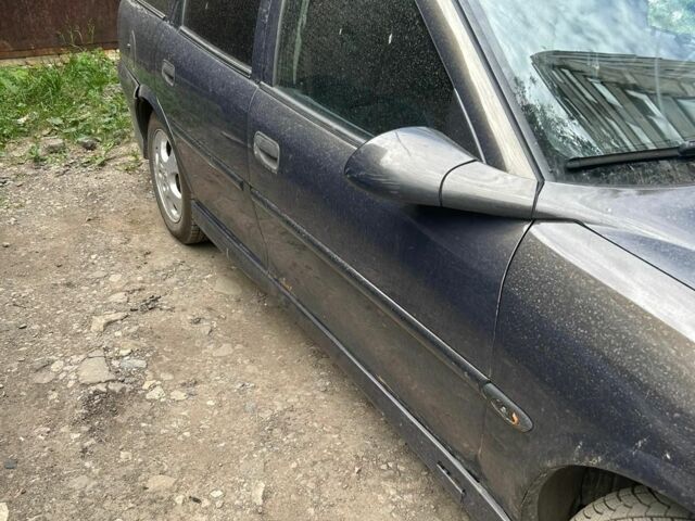 Опель Вектра 2000 в Лозовой на Automoto.ua Серый Опель Вектра, объемом двигателя 2 л и пробегом 340 тыс. км за 1194 $, фото 5 на Automoto.ua