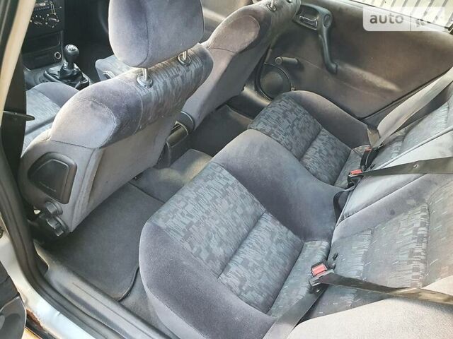 Серый Опель Вектра, объемом двигателя 2 л и пробегом 318 тыс. км за 2150 $, фото 17 на Automoto.ua