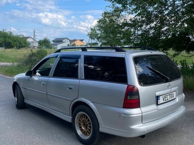 Сірий Опель Вектра, об'ємом двигуна 1.6 л та пробігом 391 тис. км за 2550 $, фото 2 на Automoto.ua