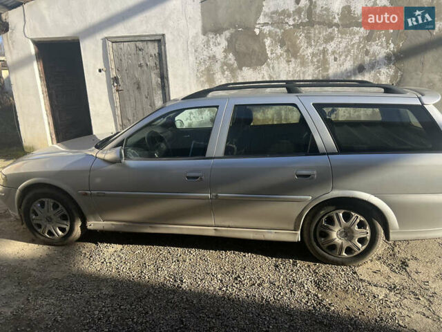 Серый Опель Вектра, объемом двигателя 2 л и пробегом 444 тыс. км за 2100 $, фото 4 на Automoto.ua