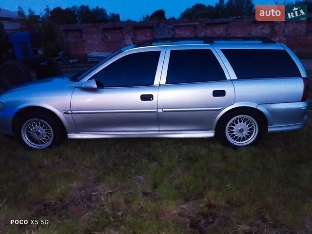 Сірий Опель Вектра, об'ємом двигуна 2 л та пробігом 295 тис. км за 2650 $, фото 3 на Automoto.ua
