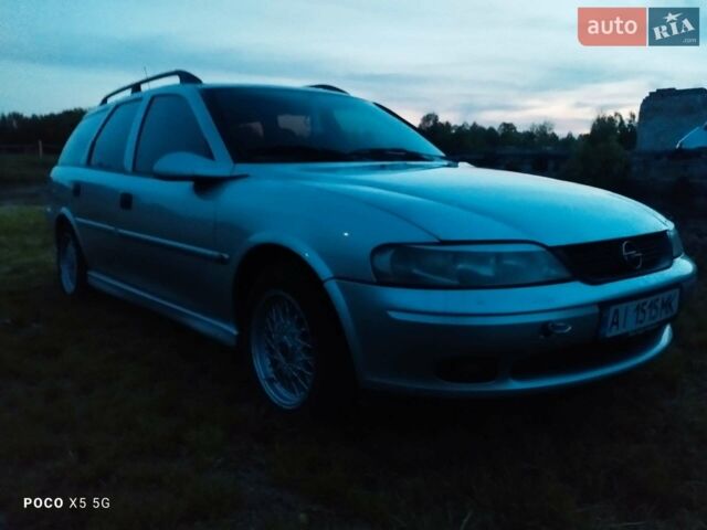 Серый Опель Вектра, объемом двигателя 2 л и пробегом 320 тыс. км за 2600 $, фото 5 на Automoto.ua