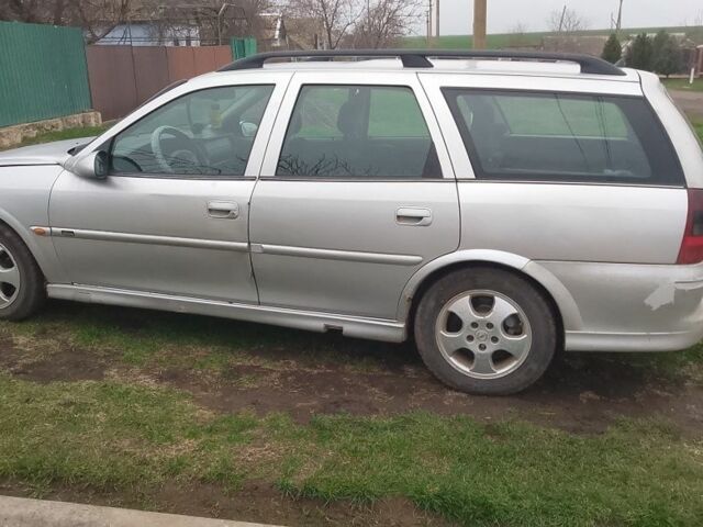 Серый Опель Вектра, объемом двигателя 2 л и пробегом 35 тыс. км за 1100 $, фото 1 на Automoto.ua