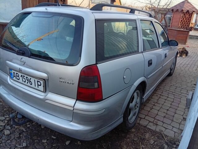 Серый Опель Вектра, объемом двигателя 2 л и пробегом 329 тыс. км за 2596 $, фото 3 на Automoto.ua