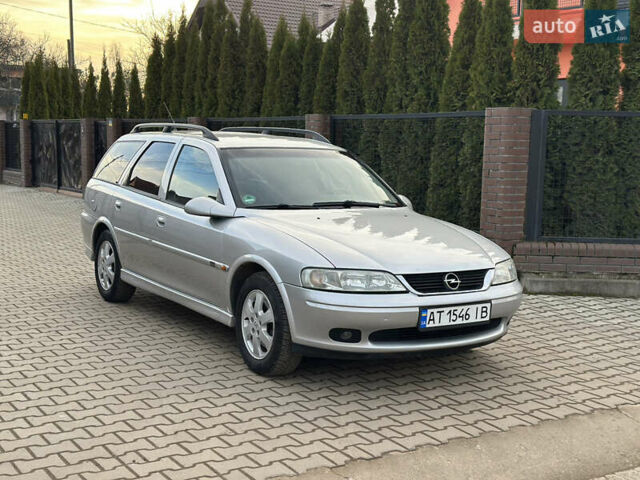 Сірий Опель Вектра, об'ємом двигуна 1.8 л та пробігом 260 тис. км за 3400 $, фото 12 на Automoto.ua