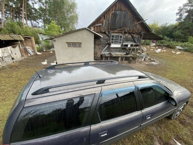 Серый Опель Вектра, объемом двигателя 2 л и пробегом 490 тыс. км за 2600 $, фото 2 на Automoto.ua