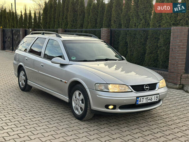 Сірий Опель Вектра, об'ємом двигуна 1.8 л та пробігом 260 тис. км за 3400 $, фото 5 на Automoto.ua