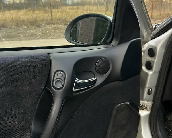 Сірий Опель Вектра, об'ємом двигуна 1.8 л та пробігом 260 тис. км за 3400 $, фото 29 на Automoto.ua