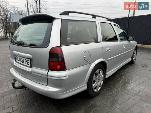 Сірий Опель Вектра, об'ємом двигуна 2 л та пробігом 250 тис. км за 1999 $, фото 22 на Automoto.ua