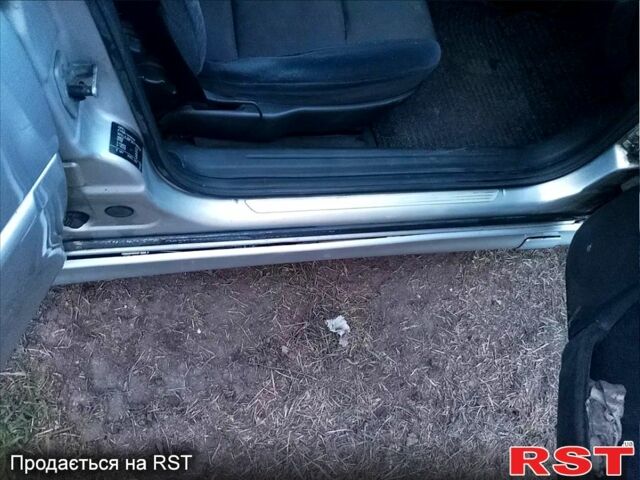 Серый Опель Вектра, объемом двигателя 2 л и пробегом 420 тыс. км за 1840 $, фото 10 на Automoto.ua