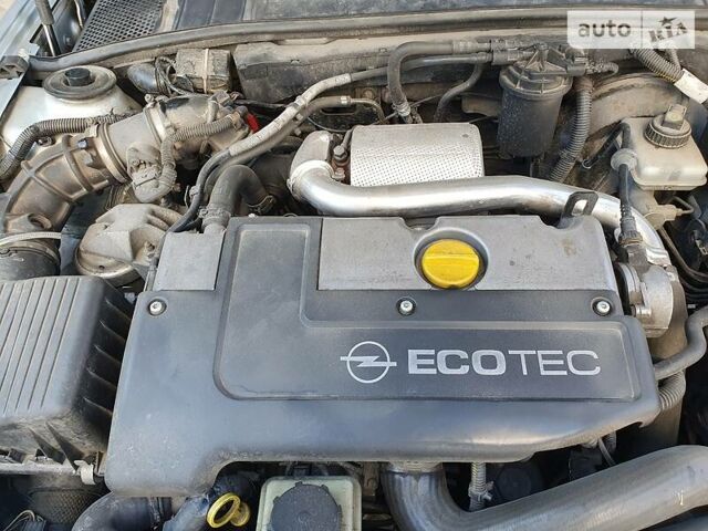 Серый Опель Вектра, объемом двигателя 2 л и пробегом 318 тыс. км за 2150 $, фото 23 на Automoto.ua