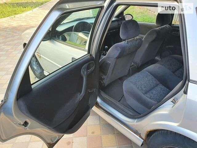 Серый Опель Вектра, объемом двигателя 2 л и пробегом 318 тыс. км за 2150 $, фото 16 на Automoto.ua