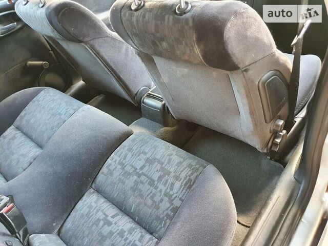 Серый Опель Вектра, объемом двигателя 2 л и пробегом 318 тыс. км за 2150 $, фото 25 на Automoto.ua