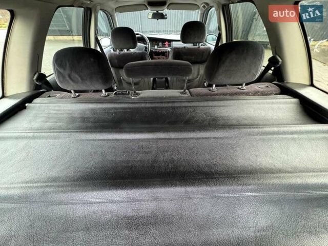 Сірий Опель Вектра, об'ємом двигуна 2 л та пробігом 250 тис. км за 1999 $, фото 45 на Automoto.ua