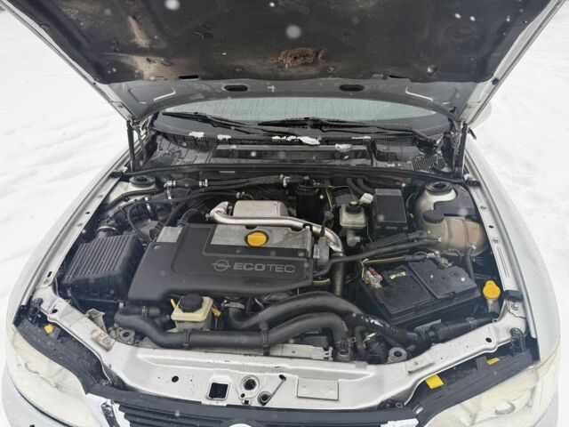 Сірий Опель Вектра, об'ємом двигуна 2 л та пробігом 450 тис. км за 2250 $, фото 6 на Automoto.ua