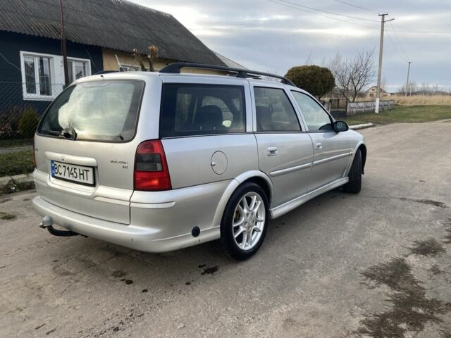 Серый Опель Вектра, объемом двигателя 1.8 л и пробегом 211 тыс. км за 3000 $, фото 1 на Automoto.ua