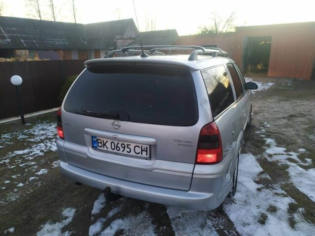 Сірий Опель Вектра, об'ємом двигуна 2 л та пробігом 360 тис. км за 3900 $, фото 6 на Automoto.ua
