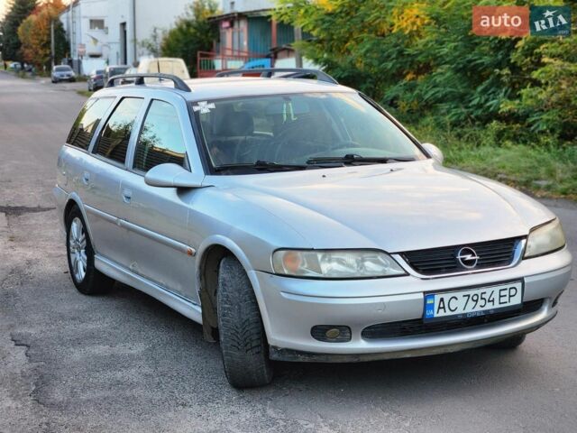 Серый Опель Вектра, объемом двигателя 2 л и пробегом 321 тыс. км за 1550 $, фото 2 на Automoto.ua