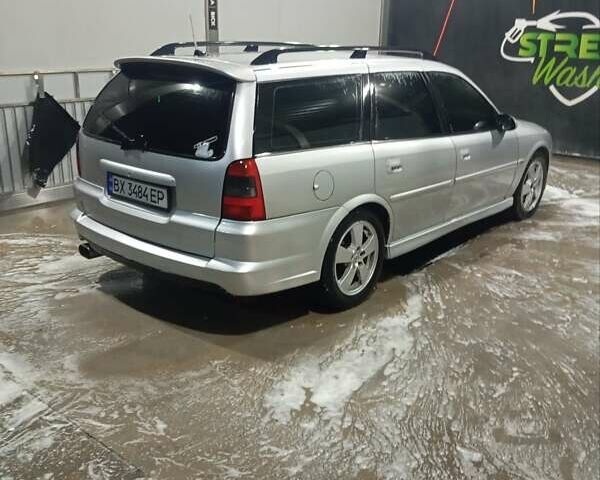 Серый Опель Вектра, объемом двигателя 2.2 л и пробегом 380 тыс. км за 3650 $, фото 6 на Automoto.ua