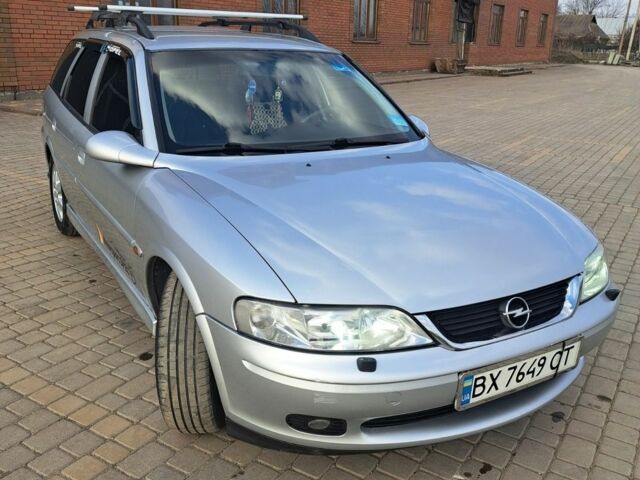 Сірий Опель Вектра, об'ємом двигуна 1.8 л та пробігом 301 тис. км за 3500 $, фото 4 на Automoto.ua