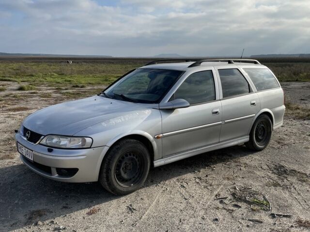 Опель Вектра 2001 в Радивилове на Automoto.ua Серый Опель Вектра, объемом двигателя 2.2 л и пробегом 300 тыс. км за 1300 $, фото 1 на Automoto.ua