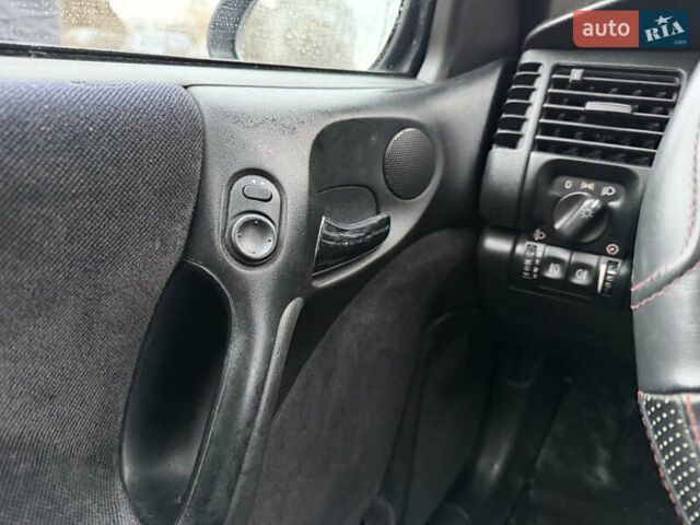 Сірий Опель Вектра, об'ємом двигуна 1.8 л та пробігом 216 тис. км за 3300 $, фото 21 на Automoto.ua
