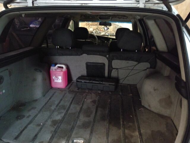 Серый Опель Вектра, объемом двигателя 2 л и пробегом 340 тыс. км за 828 $, фото 4 на Automoto.ua