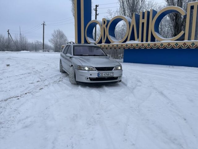 Сірий Опель Вектра, об'ємом двигуна 2.2 л та пробігом 450 тис. км за 3300 $, фото 2 на Automoto.ua