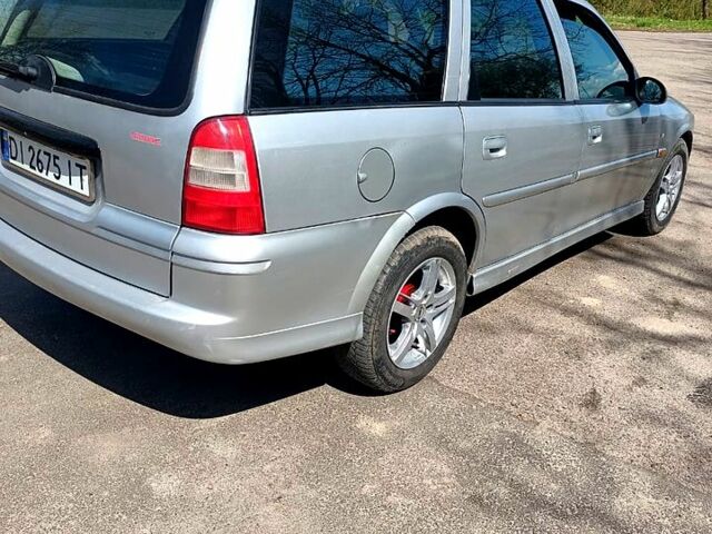 Серый Опель Вектра, объемом двигателя 2.2 л и пробегом 0 тыс. км за 2900 $, фото 4 на Automoto.ua