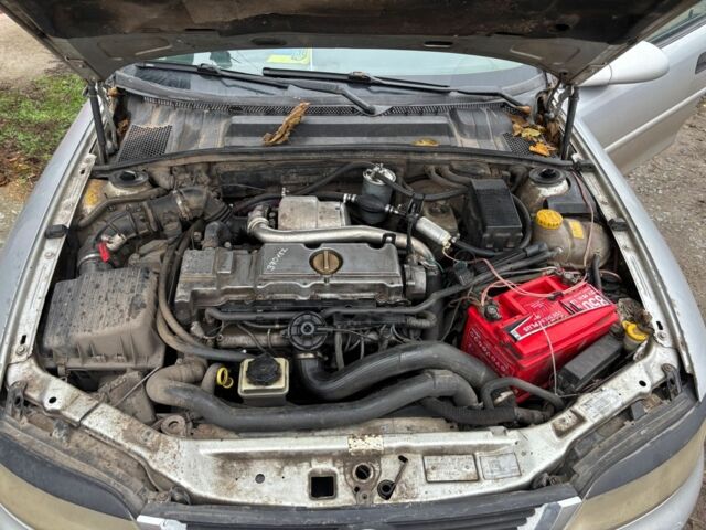 Сірий Опель Вектра, об'ємом двигуна 0 л та пробігом 377 тис. км за 950 $, фото 4 на Automoto.ua