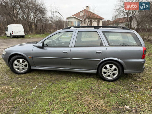 Сірий Опель Вектра, об'ємом двигуна 1.8 л та пробігом 216 тис. км за 3300 $, фото 9 на Automoto.ua