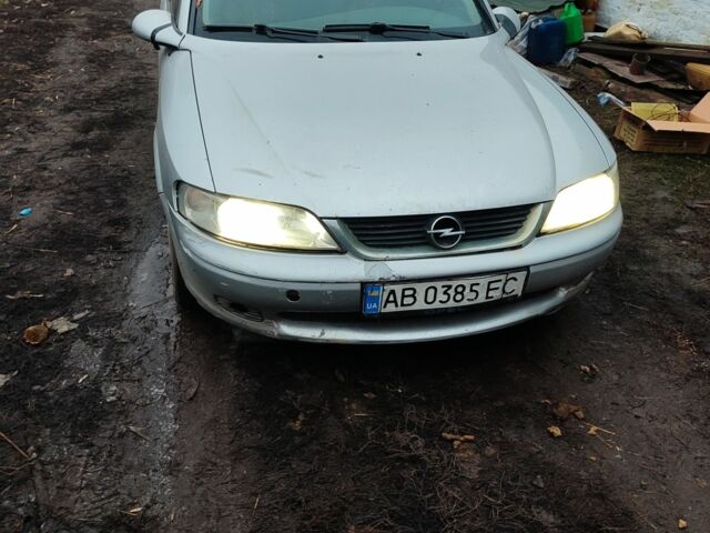 Сірий Опель Вектра, об'ємом двигуна 2 л та пробігом 450 тис. км за 2000 $, фото 1 на Automoto.ua