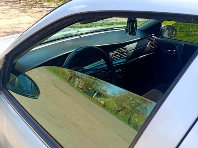 Серый Опель Вектра, объемом двигателя 2.2 л и пробегом 0 тыс. км за 2900 $, фото 6 на Automoto.ua