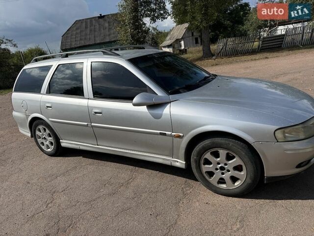 Серый Опель Вектра, объемом двигателя 2 л и пробегом 340 тыс. км за 2998 $, фото 6 на Automoto.ua