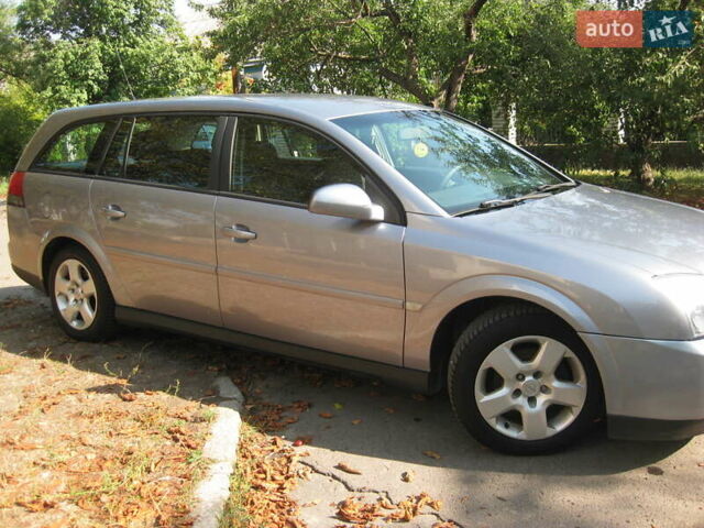 Серый Опель Вектра, объемом двигателя 2.17 л и пробегом 237 тыс. км за 4650 $, фото 3 на Automoto.ua