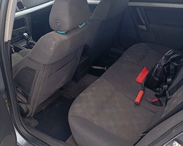 Серый Опель Вектра, объемом двигателя 2.2 л и пробегом 260 тыс. км за 5000 $, фото 9 на Automoto.ua