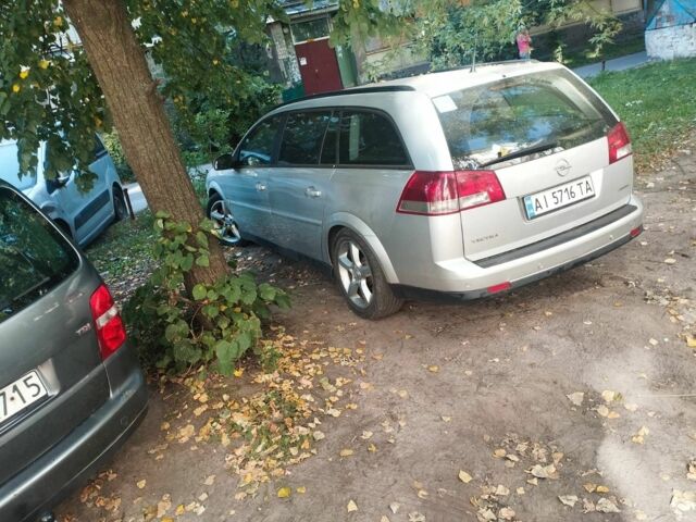 Опель Вектра 2003 в Балаклее на Automoto.ua Серый Опель Вектра, объемом двигателя 2 л и пробегом 260 тыс. км за 2850 $, фото 3 на Automoto.ua