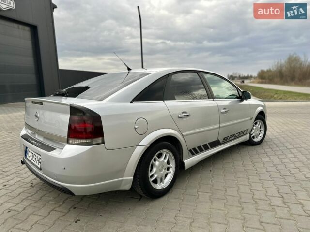 Сірий Опель Вектра, об'ємом двигуна 2.2 л та пробігом 330 тис. км за 2950 $, фото 3 на Automoto.ua