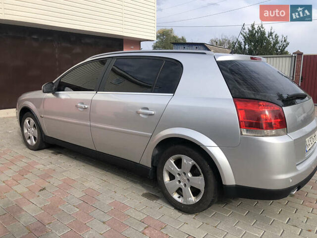 Сірий Опель Вектра, об'ємом двигуна 1.8 л та пробігом 247 тис. км за 2750 $, фото 6 на Automoto.ua