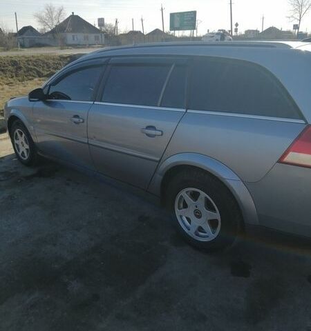 Сірий Опель Вектра, об'ємом двигуна 2.2 л та пробігом 480 тис. км за 4000 $, фото 5 на Automoto.ua