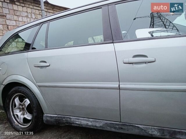 Сірий Опель Вектра, об'ємом двигуна 2.2 л та пробігом 482 тис. км за 2700 $, фото 11 на Automoto.ua