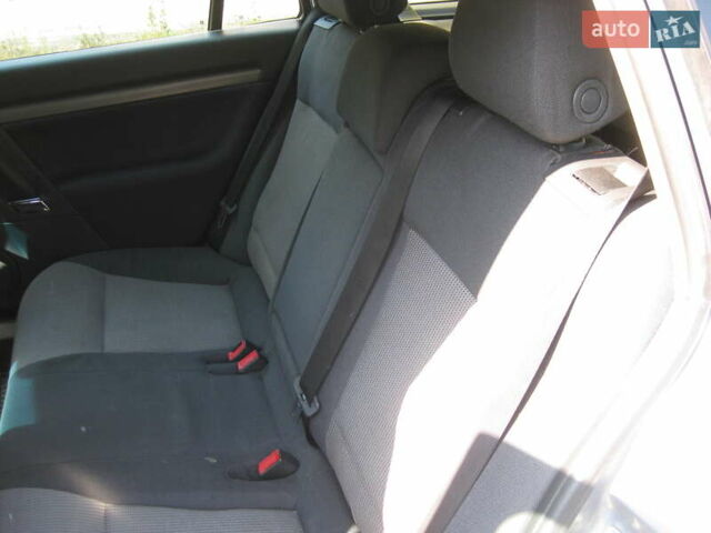 Серый Опель Вектра, объемом двигателя 2.17 л и пробегом 237 тыс. км за 4650 $, фото 11 на Automoto.ua