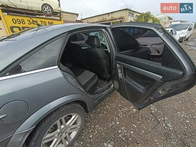 Серый Опель Вектра, объемом двигателя 2.2 л и пробегом 400 тыс. км за 4300 $, фото 3 на Automoto.ua