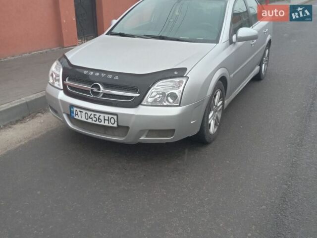Серый Опель Вектра, объемом двигателя 2.2 л и пробегом 415 тыс. км за 3600 $, фото 3 на Automoto.ua