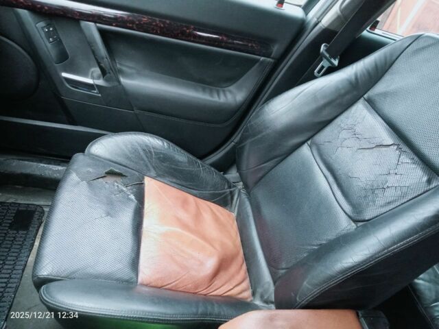 Серый Опель Вектра, объемом двигателя 2.2 л и пробегом 482 тыс. км за 2700 $, фото 12 на Automoto.ua