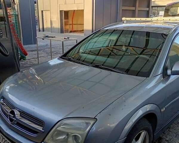 Серый Опель Вектра, объемом двигателя 2.2 л и пробегом 436 тыс. км за 3200 $, фото 10 на Automoto.ua